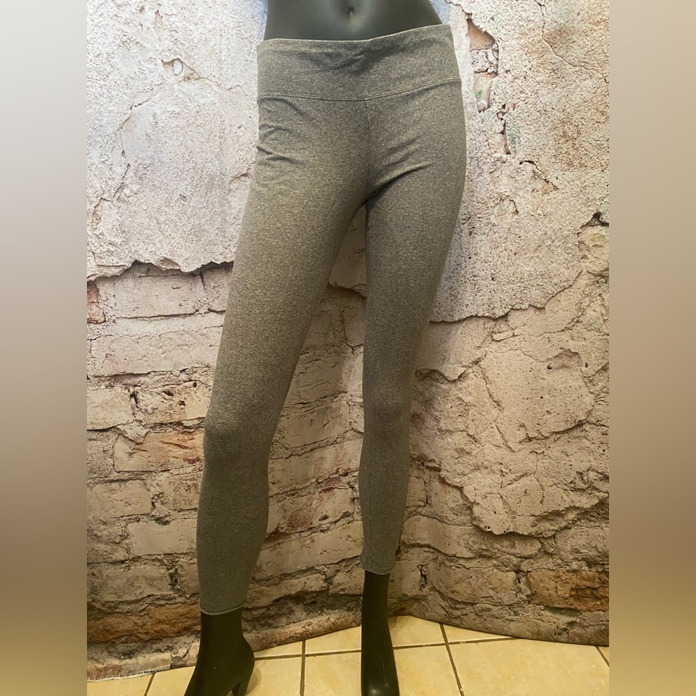 Aritzia TNA Grey Mix Yoga Pants